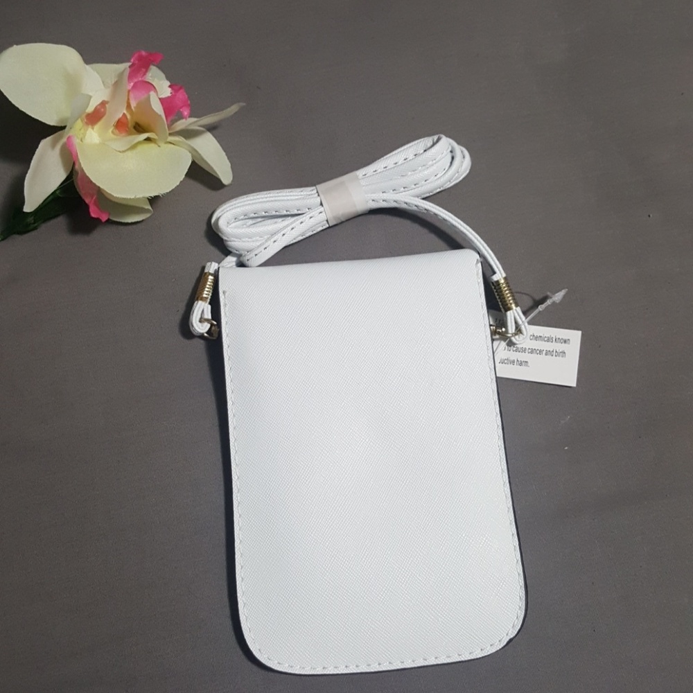 Bags - Picture 3 of 4